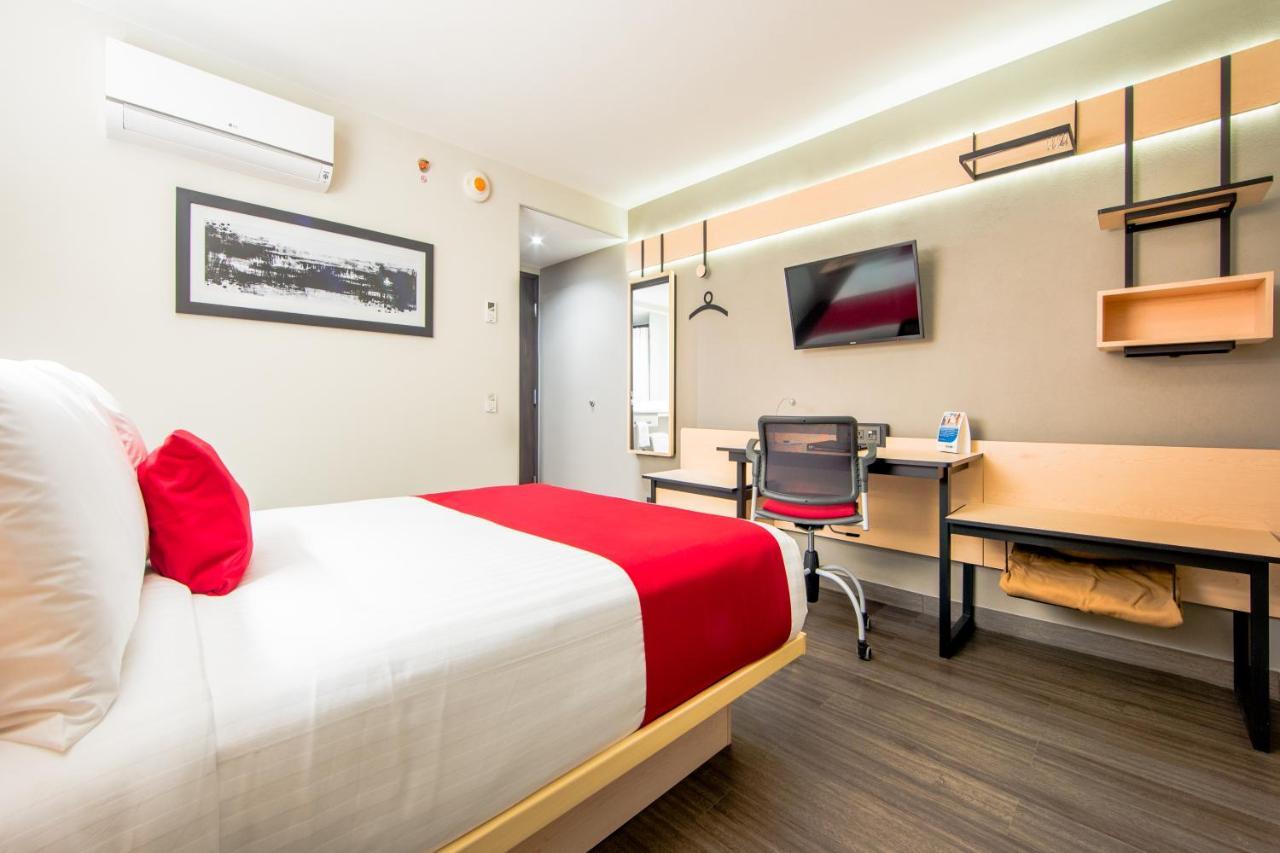 Comfort Inn Delicias Buitenkant foto